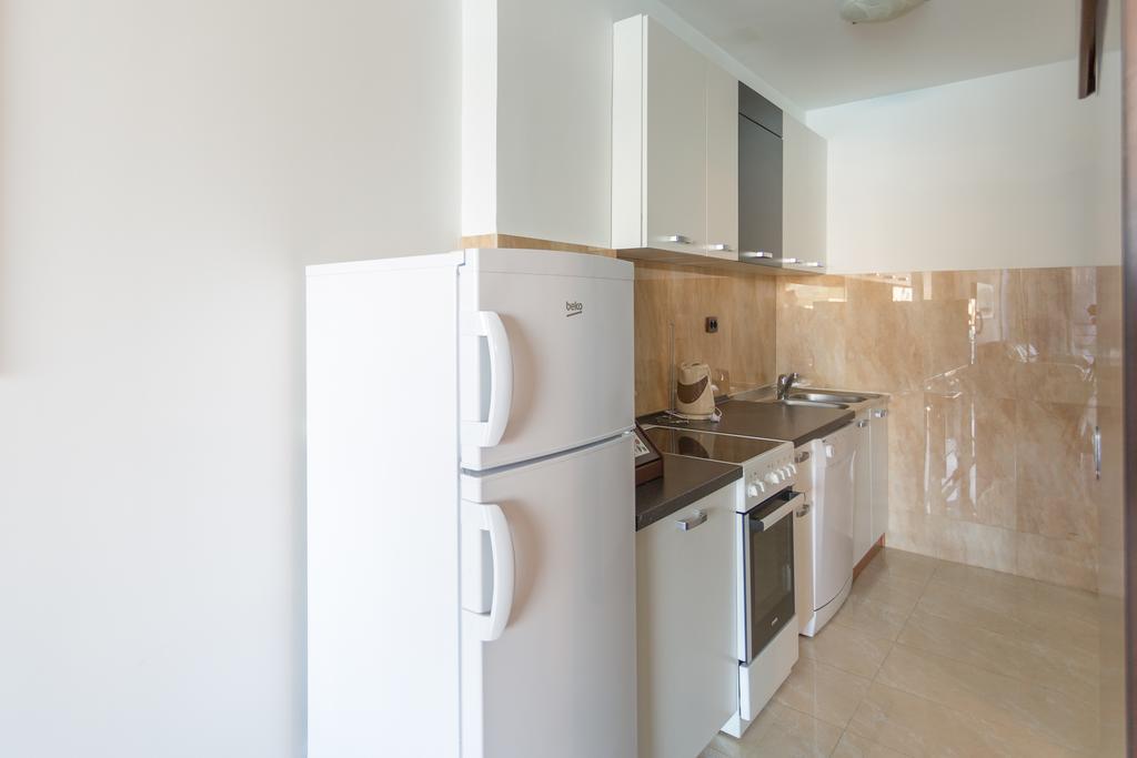 Adriatic Raf Apartments Будва Екстериор снимка