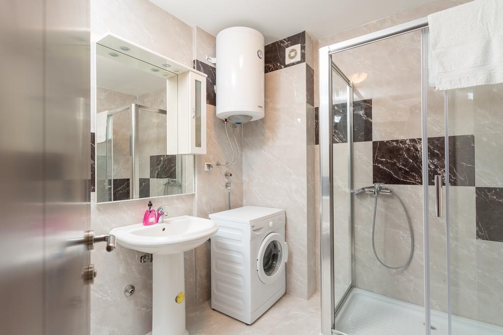 Adriatic Raf Apartments Будва Екстериор снимка